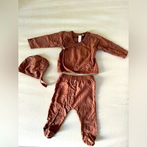 NWOT Snug Matching Set for Baby Boy (3 to 6 Months)